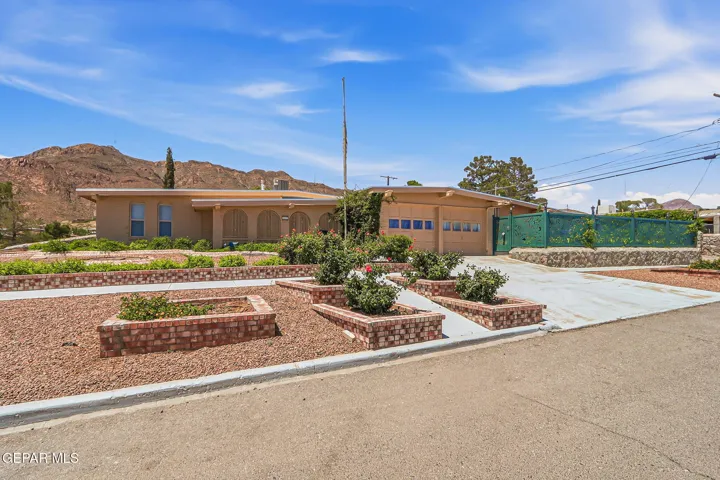 2629 Mountain Avenue, El Paso, Texas 79930