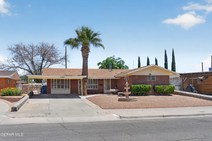 10025 Debbie Drive, El Paso, Texas 79925