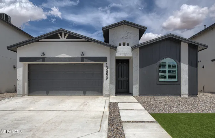 13889 Carolina Ponce Avenue, Horizon City, Texas 79928