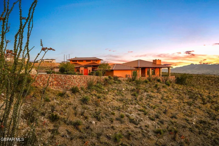 5351 Painted Sky Lane, El Paso, Texas 79912