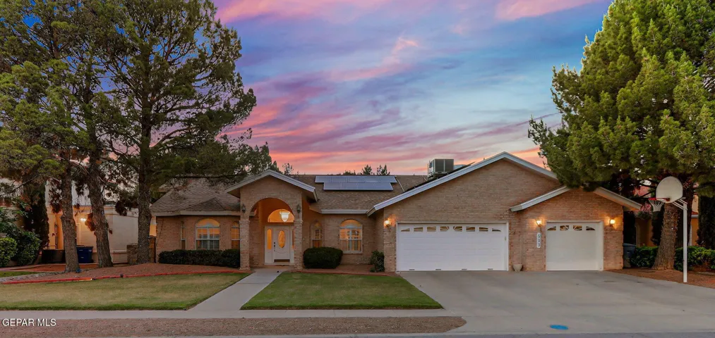 533 Rosinante Road, El Paso, Texas 79922