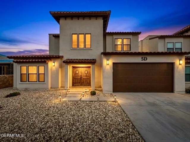 871 Country Club Road 5d, El Paso, Texas 79932