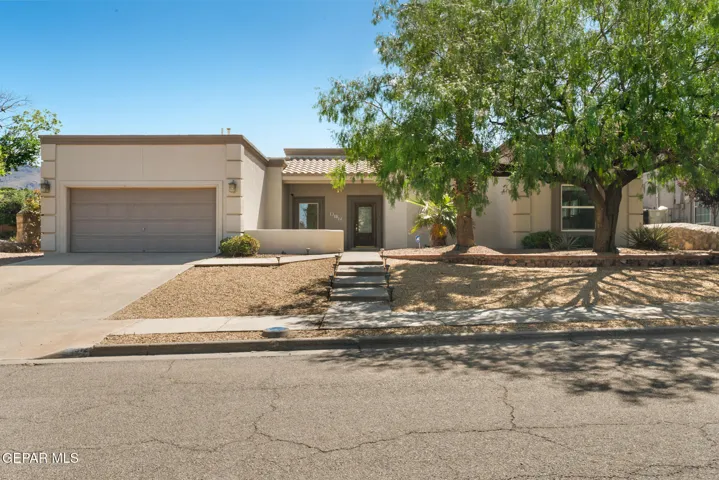 912 Los Pinos Way, El Paso, Texas 79912