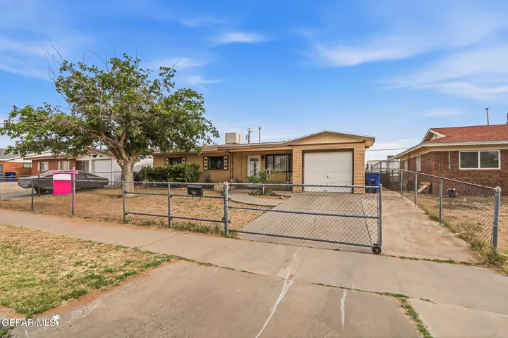 5852 Sturgeon Drive, El Paso, Texas 79924