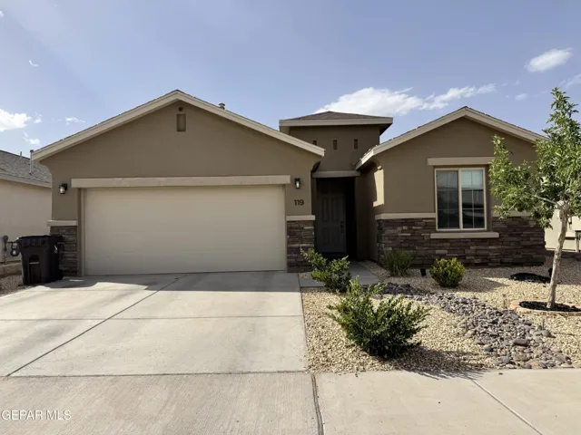 119 Esther Trail, Sunland Park, New Mexico 88008