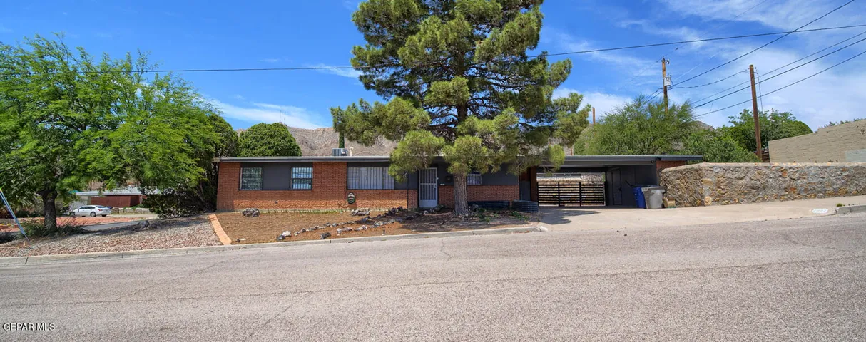 2927 Harrison Avenue, El Paso, Texas 79930