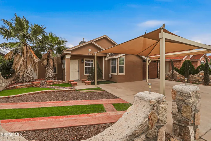 10776 Spring Valley Circle, Socorro, Texas 79927