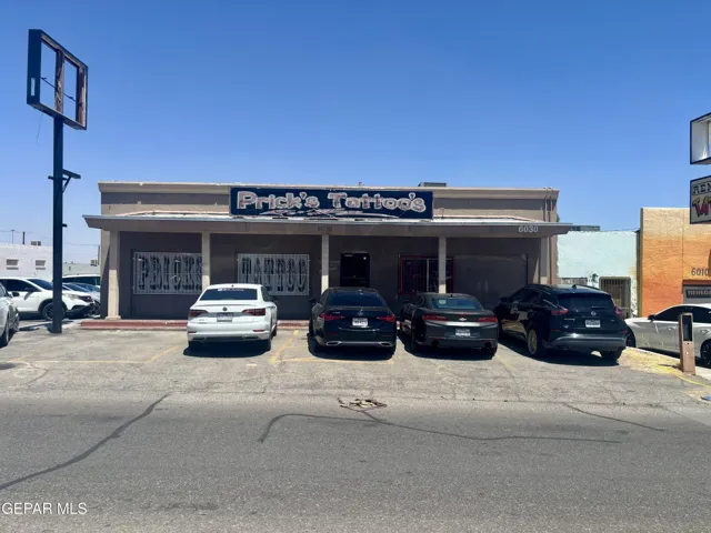 6030 Dyer Street, El Paso, Texas 79904