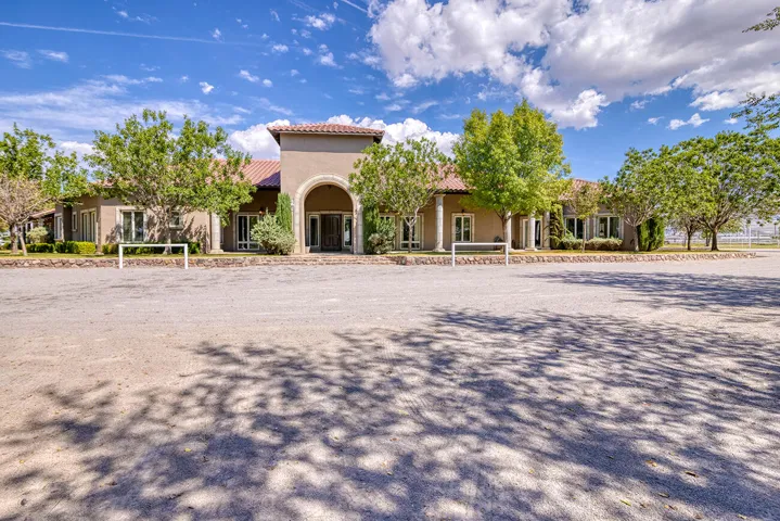 656 Cox Road, El Paso, Texas 79932