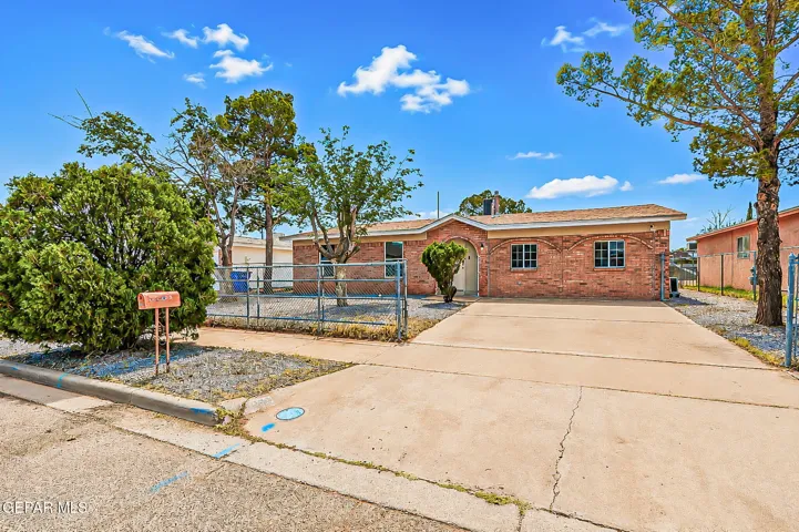 10705 Opalstone Street, El Paso, Texas 79924