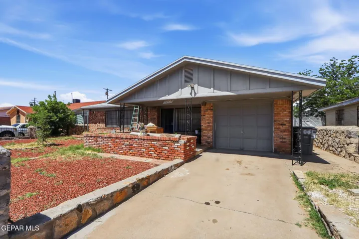 10065 Quebec Street, El Paso, Texas 79924