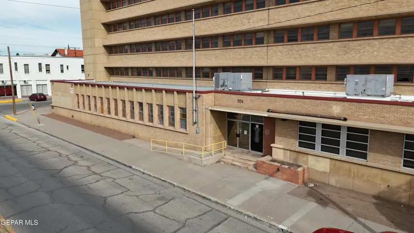 701 Montana Avenue, El Paso, Texas 79902