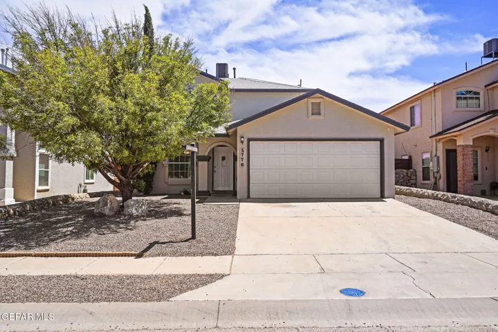 5776 Rick Husband Drive, El Paso, Texas 79934