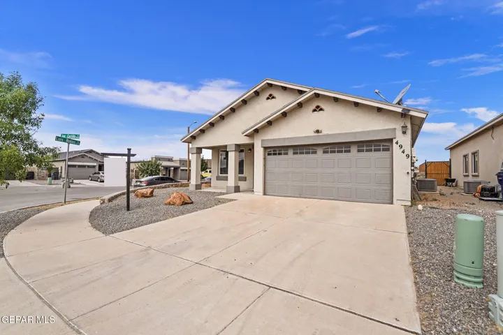 4949 Joe Castillo Street, El Paso, Texas 79938
