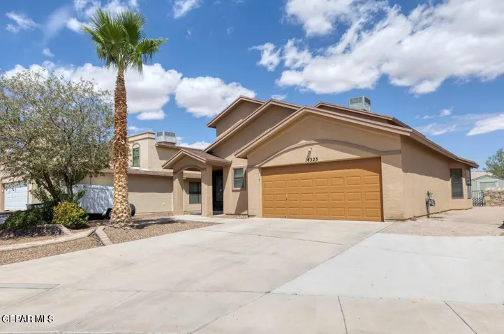 14323 Kiowa Point, El Paso, Texas 79938