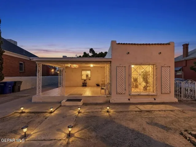 921 Olive Avenue, El Paso, Texas 79901