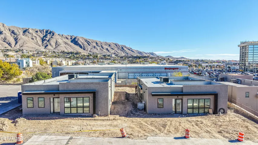 6121 Dew Drive B, El Paso, Texas 79912