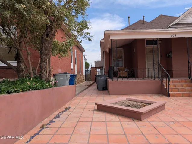 608 Stewart Court A, El Paso, Texas 79902