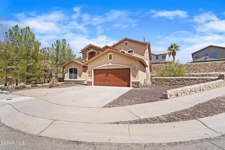 369 Emerald Acres Street, Horizon City, Texas 79928