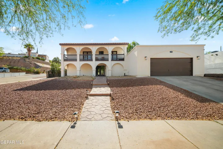 628 Alto Penasco Place, El Paso, Texas 79912