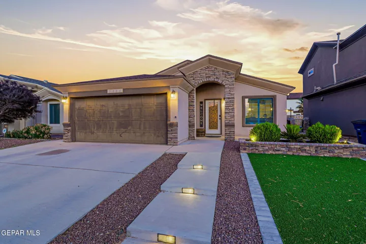 3804 Loma Adriana Drive, El Paso, Texas 79938