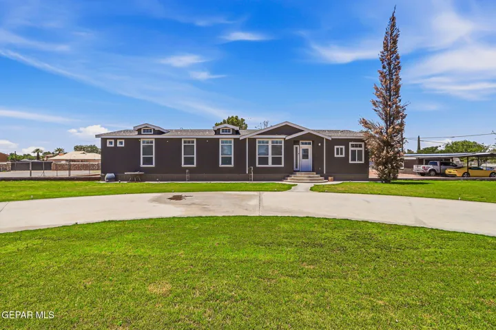 11250 San Ysidro Road, Socorro, Texas 79927