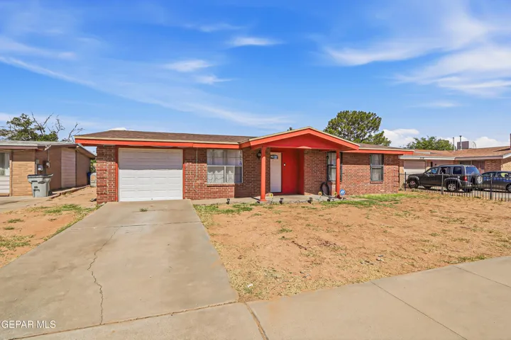 3232 Voss Drive, El Paso, Texas 79936