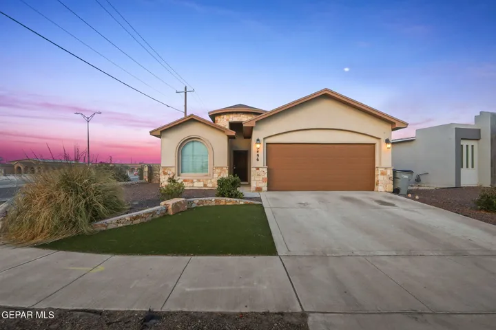 3496 David Palacio Drive, El Paso, Texas 79938
