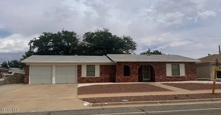 9309 W H Burges Drive, El Paso, Texas 79925