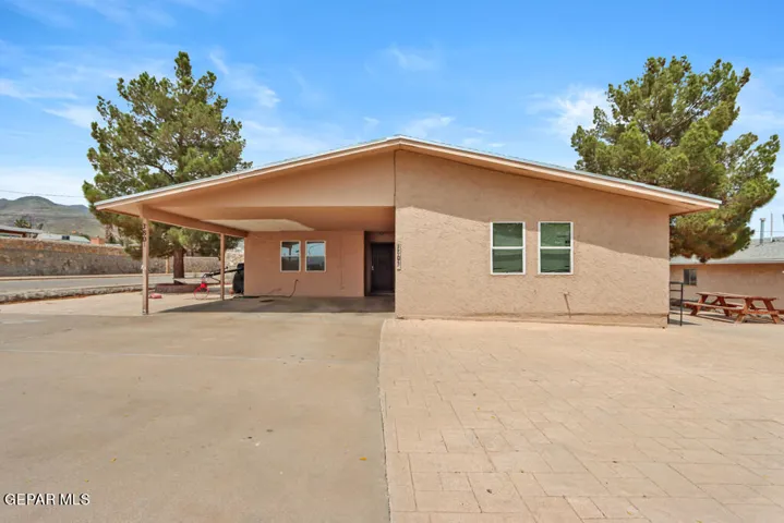 3803 Olympic Avenue, El Paso, Texas 79904