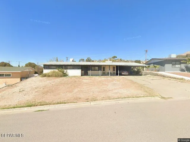4318 Larchmont Drive, El Paso, Texas 79902