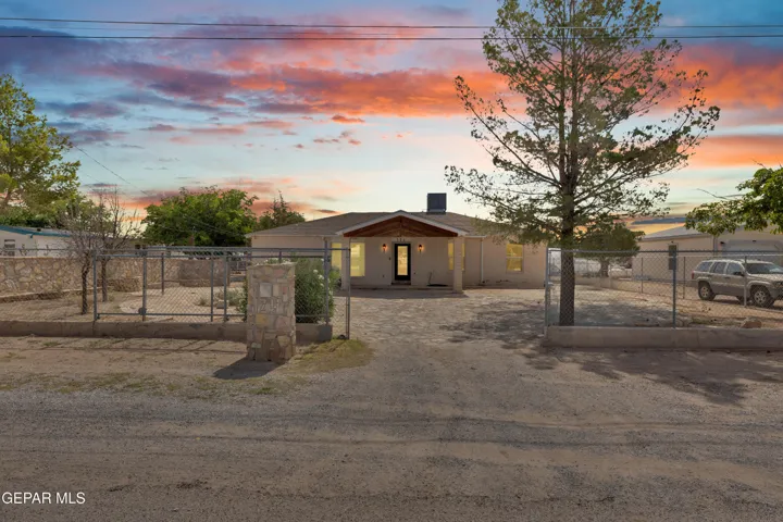124 Ennis Street, Clint, Texas 79928