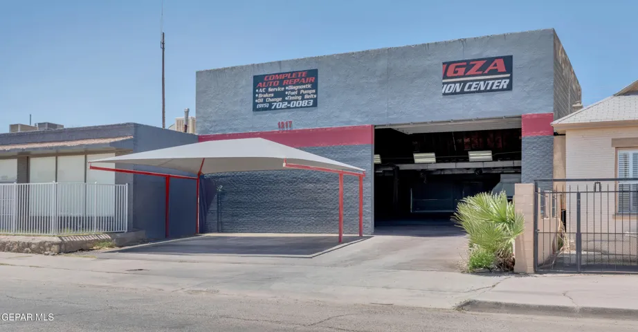 1217 Wyoming Avenue, El Paso, Texas 79902