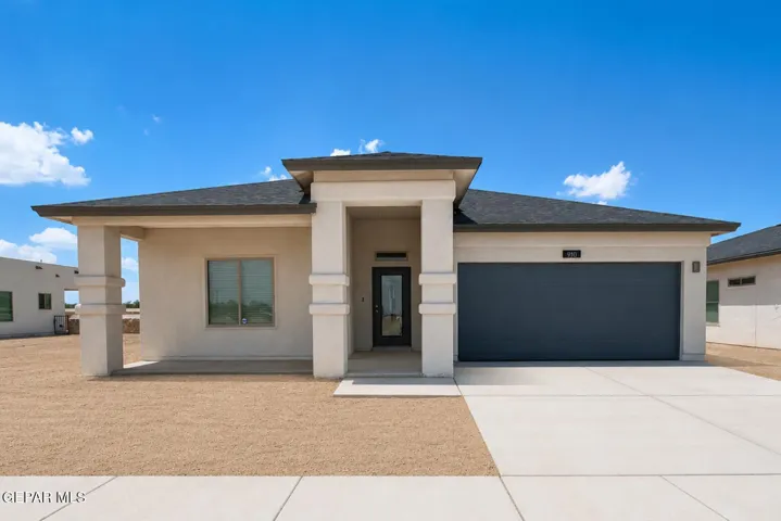 910 Andrew Arroyos Drive, Socorro, Texas 79927