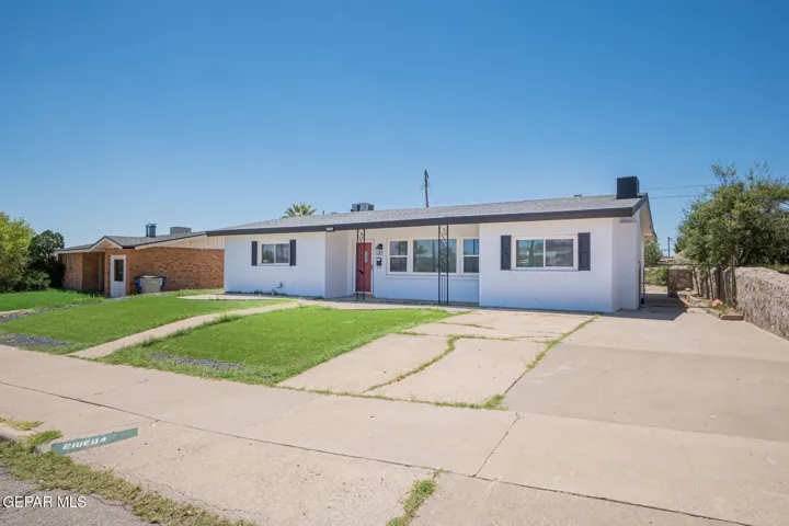 204 Balboa Road, El Paso, Texas 79912
