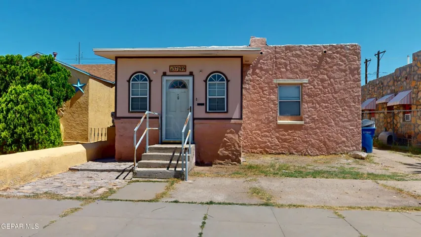 3729 Memphis Avenue, El Paso, Texas 79930