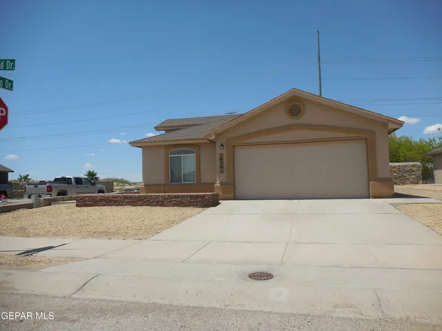 14301 Desert Orchid Drive, Horizon City, Texas 79928