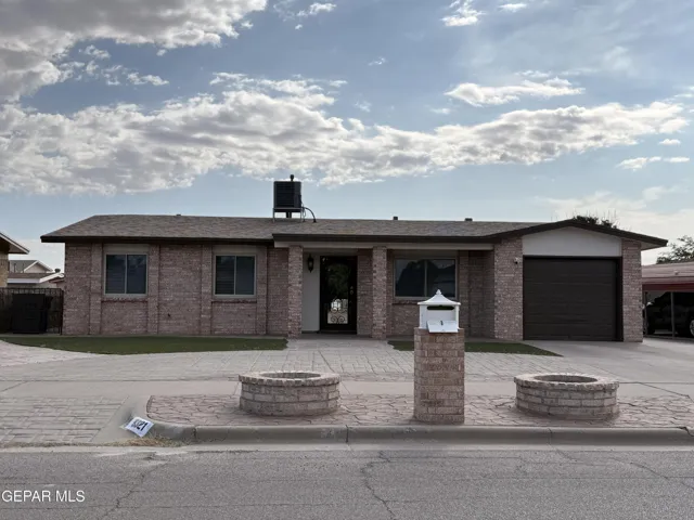 9321 Sorbonne Drive, El Paso, Texas 79907