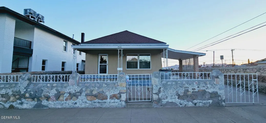 2600 Aurora Avenue, El Paso, Texas 79930