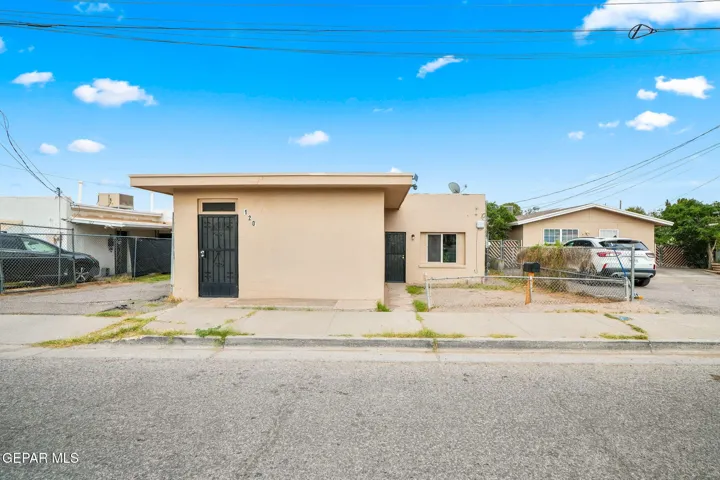 120 Pendale Road, El Paso, Texas 79907