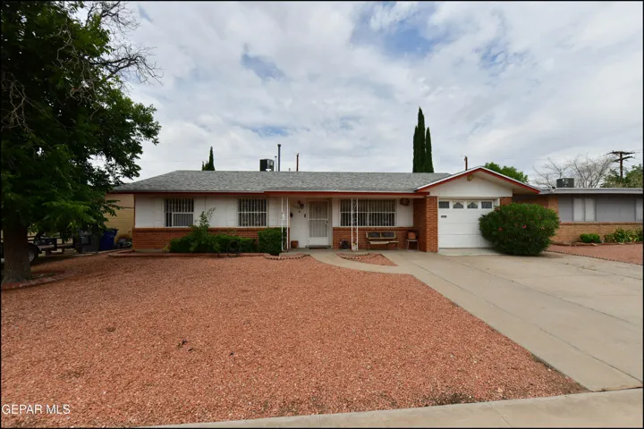10725 Saigon Drive, El Paso, Texas 79925