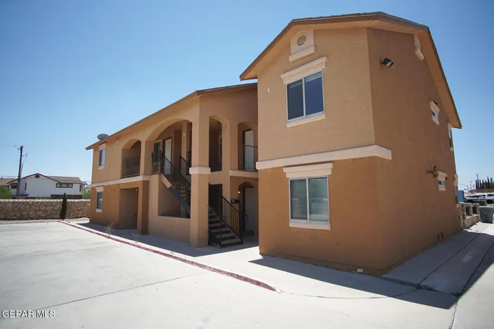 3400 Blue Earth Lane D, El Paso, Texas 79936