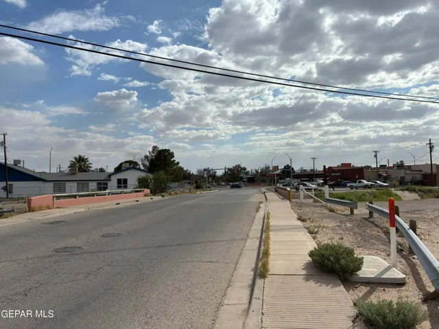525 Lafayette Drive, El Paso, Texas 79915