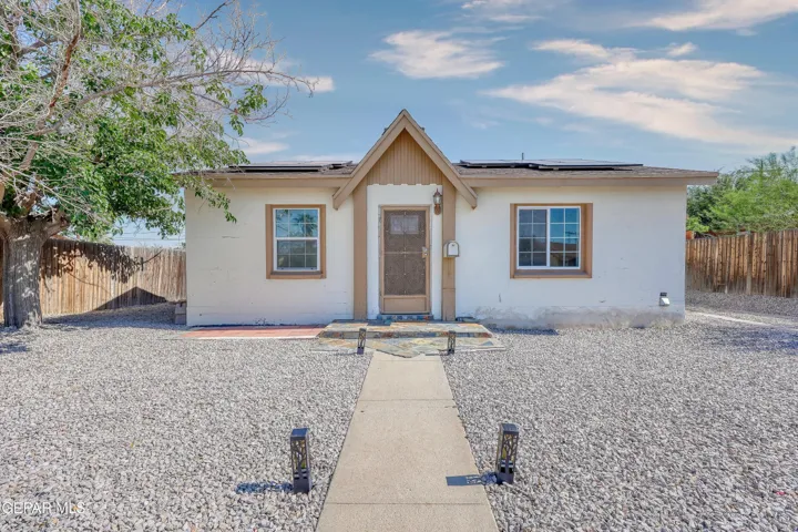 7805 Parral Drive, El Paso, Texas 79915