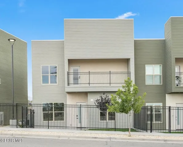 201 Desert Pass Street B-7, El Paso, Texas 79912