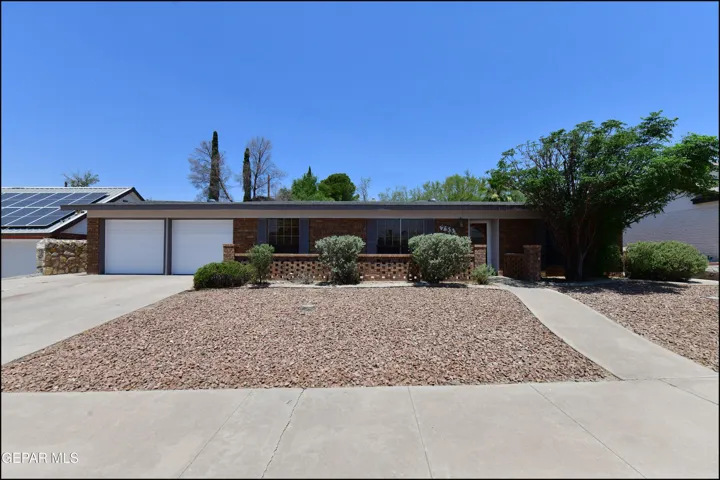 733 Castile Avenue, El Paso, Texas 79912
