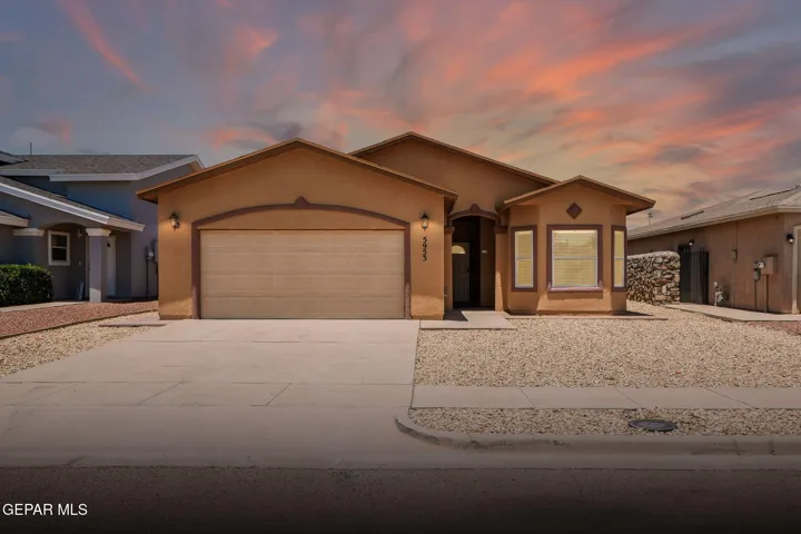 5953 Redstone Rim Drive, El Paso, Texas 79934