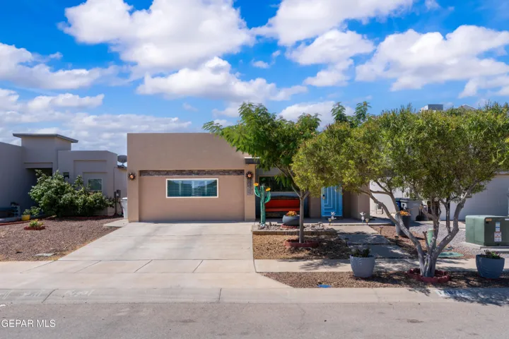 14824 David Latin, El Paso, Texas 79938