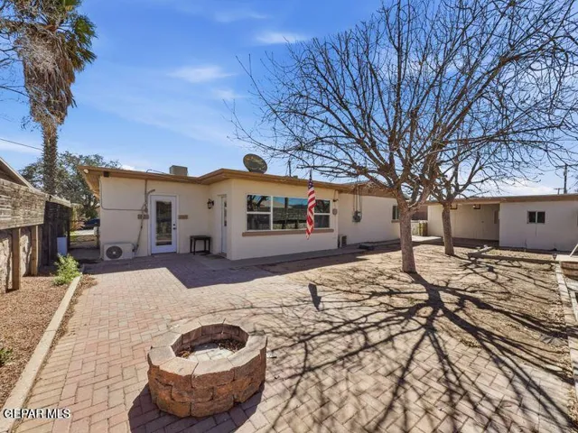 7107 Parkland Drive 2, El Paso, Texas 79925