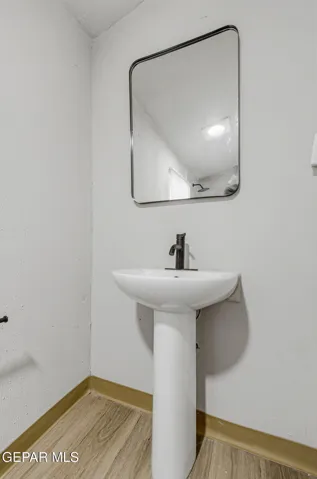1170
